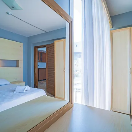 Sahara Aqua Halal 4*